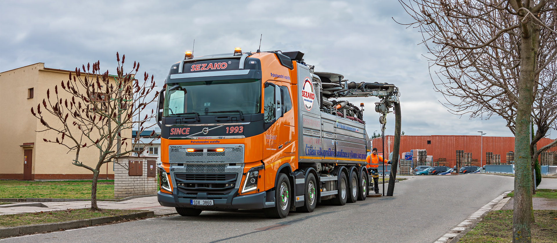 SEZAKO specialist operating heavy cleaning equipment